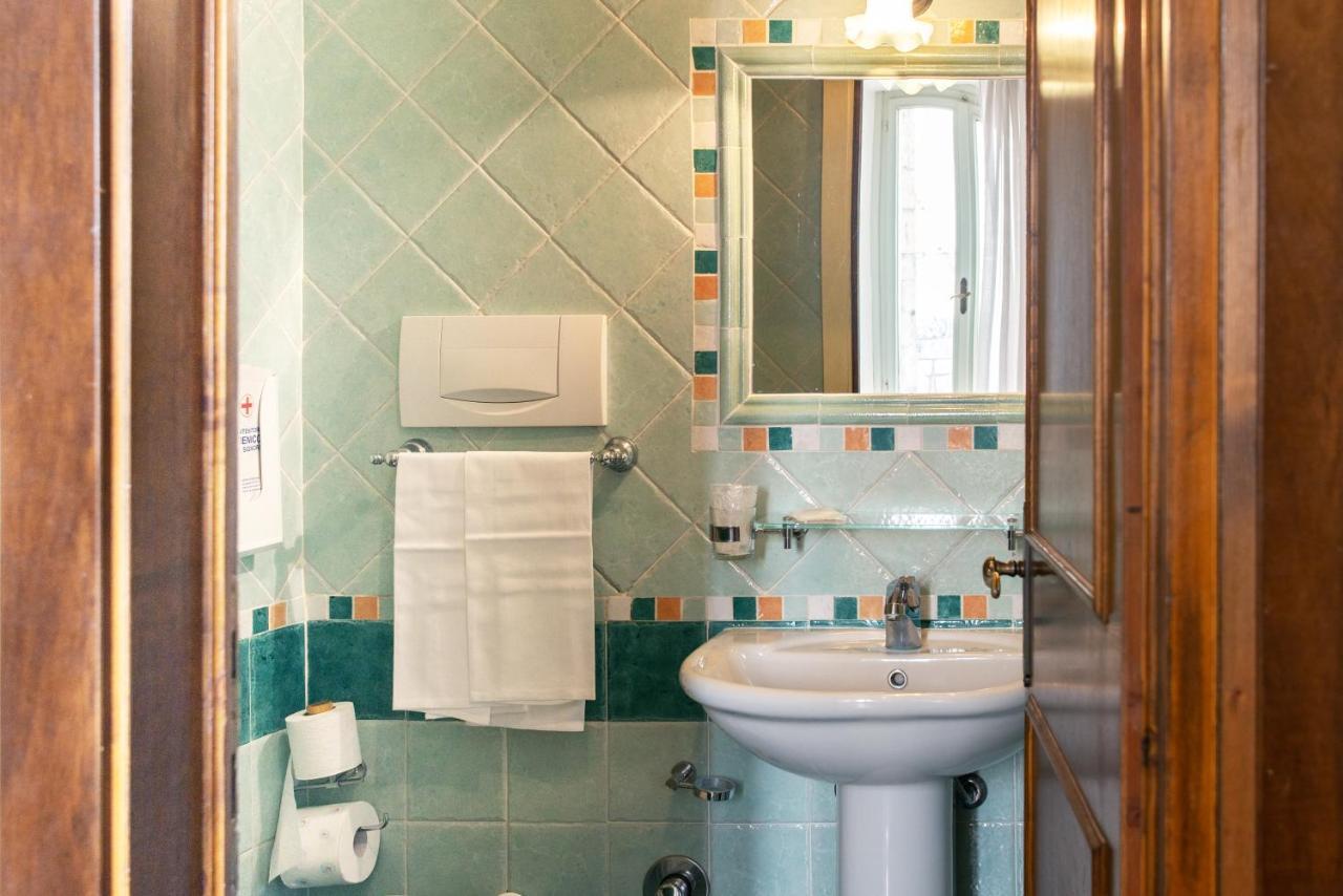 Arco Del Vento Hotell Assisi Eksteriør bilde